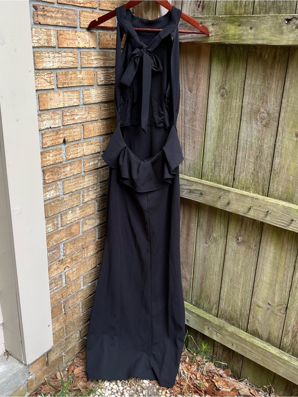 Windsor Black Backless Ruffle-Hem Evening Gown